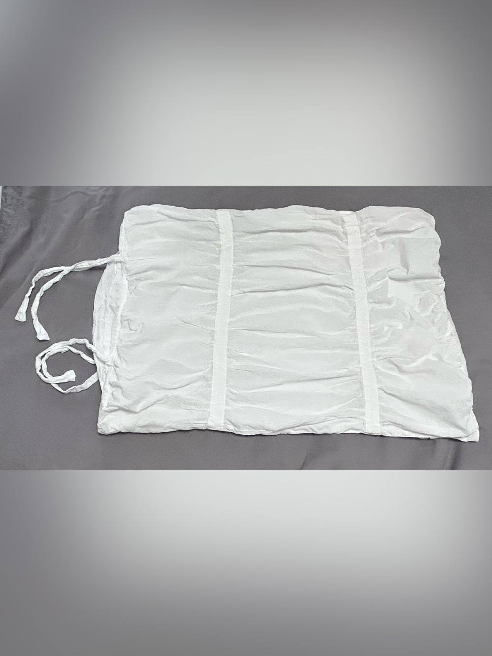 RARE Pottery Barn White 2 Standard Pillow Shams 100% Cotton Tie Closure 20x27